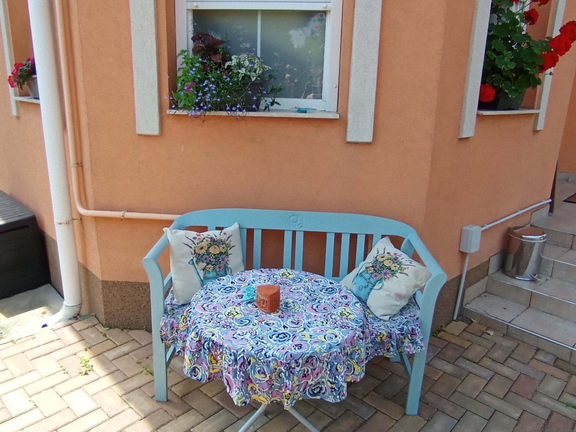 Marika Apartman Hajdúszoboszló Esterno foto